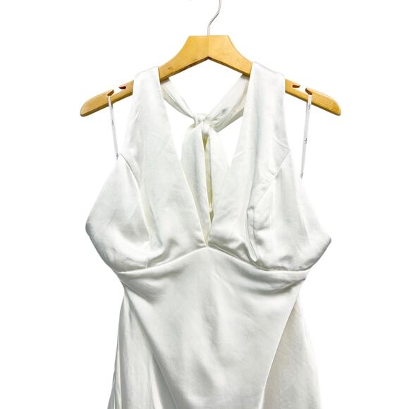 Lulus Zimri White Satin Halter Mini Dress size XL NWT - Picture 2 of 5
